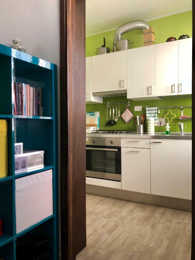 Twenty-Seven Apartment Pavia Bagian luar foto